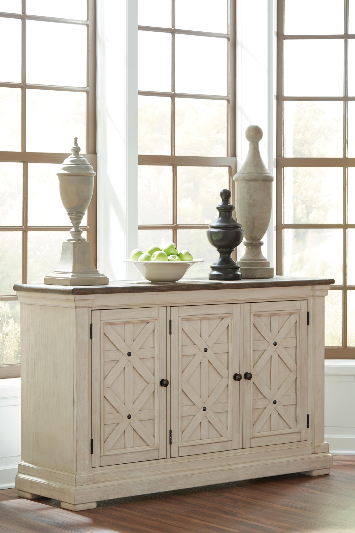 Bolanburg Dining Room Set - Jack’s Furniture and More (Laredo, TX)