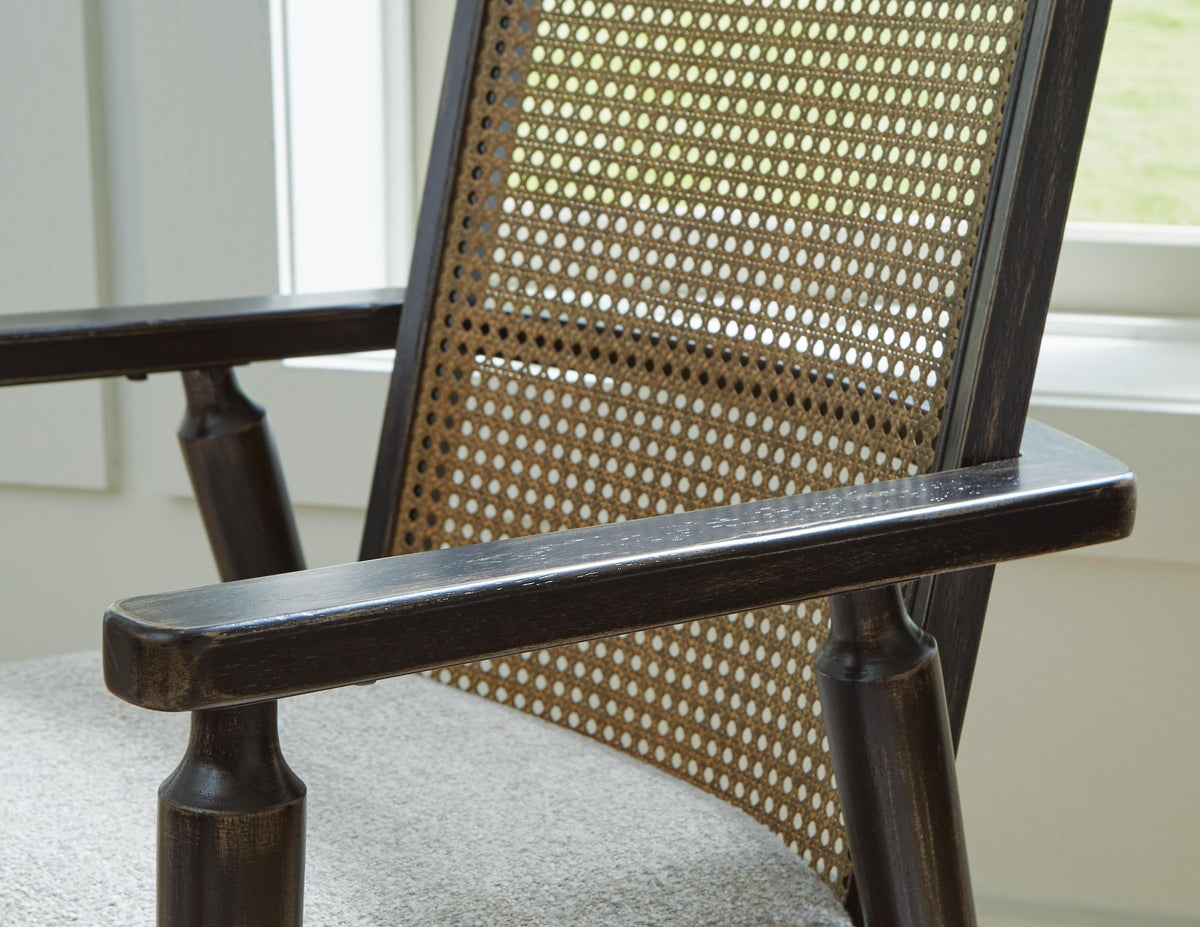 Galliden Dining Arm Chair - Jack’s Furniture and More (Laredo, TX)
