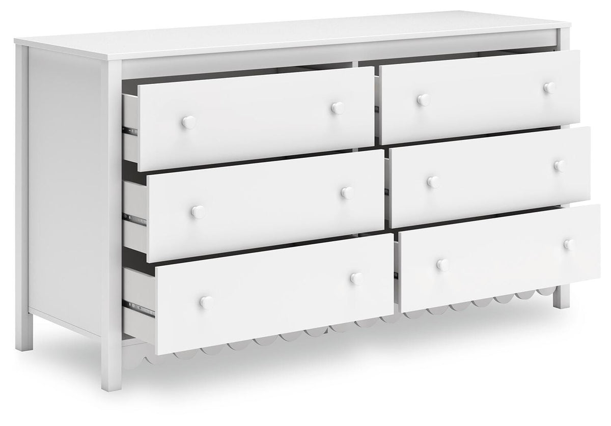 Hallityn Dresser