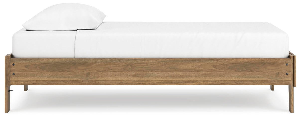 Deanlow Bed - Jack’s Furniture and More (Laredo, TX)