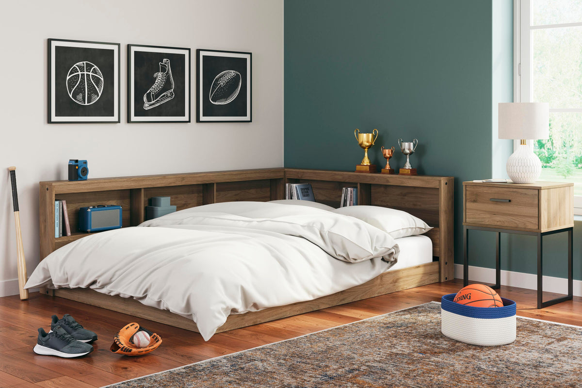 Deanlow Bed - Jack’s Furniture and More (Laredo, TX)