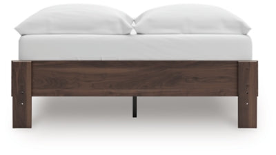 Calverson Bed - Jack’s Furniture and More (Laredo, TX)
