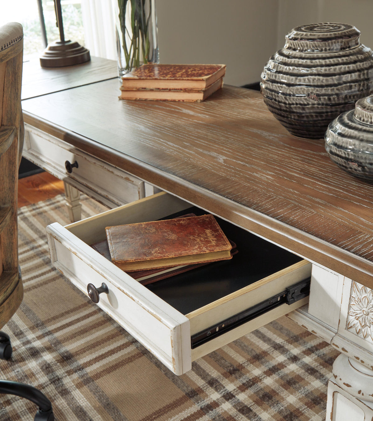 Realyn Home Office Set - Jack’s Furniture and More (Laredo, TX)
