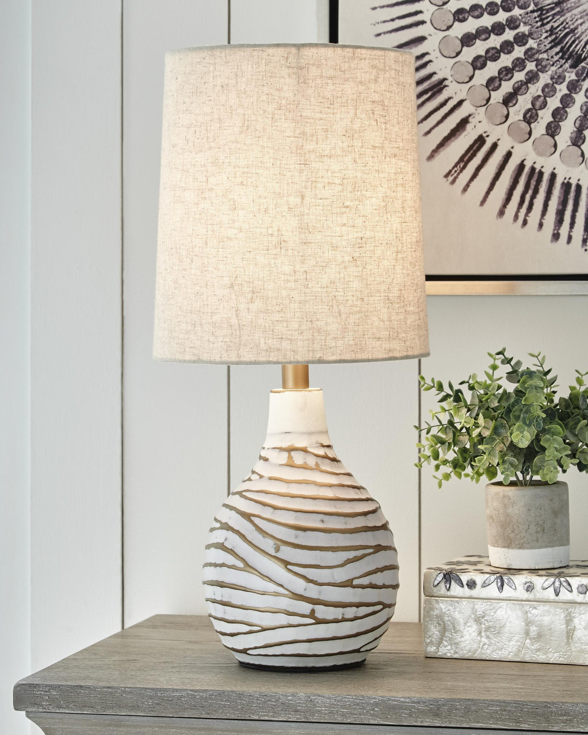 Aleela Table Lamp - Jack’s Furniture and More (Laredo, TX)