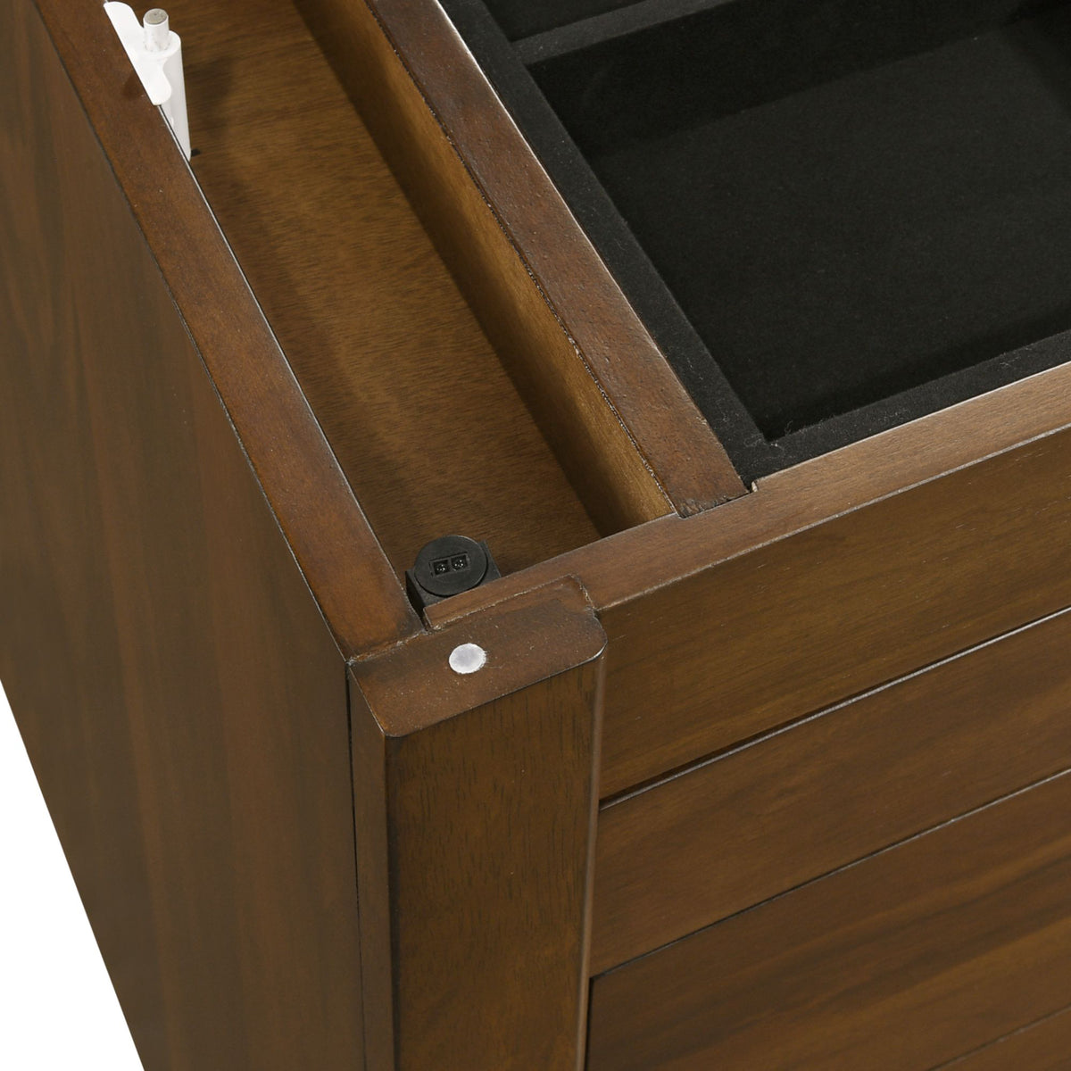 Malibu Dressing Table in Walnut - Jack’s Furniture and More (Laredo, TX)