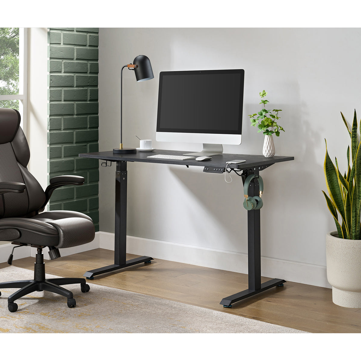 Oakland Adjustable Desk in Black - 3A Packing - Jack’s Furniture and More (Laredo, TX)