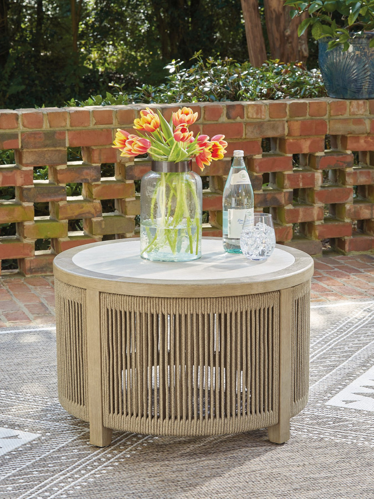 Spooners Cove Outdoor Coffee Table - Jack’s Furniture and More (Laredo, TX)