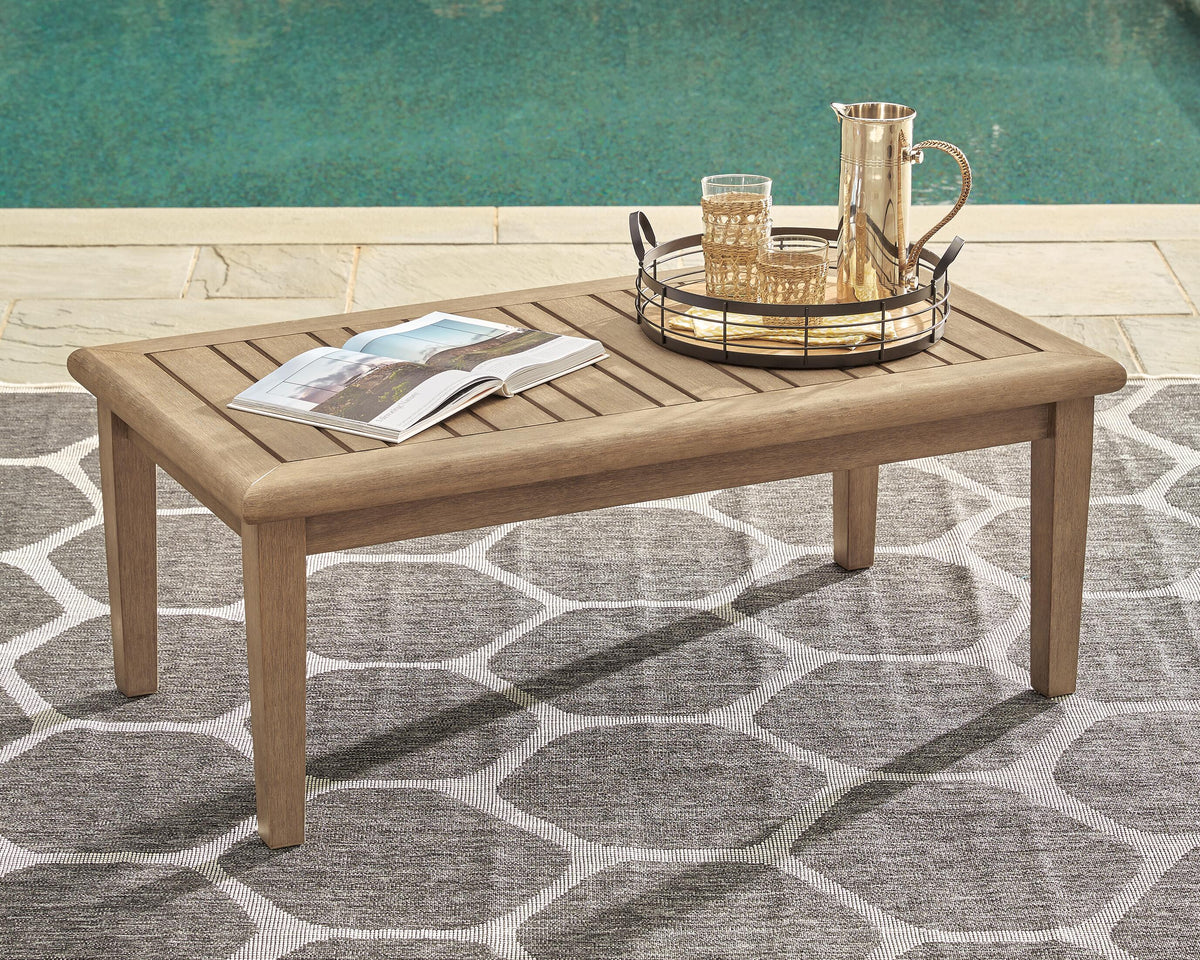 Gerianne Coffee Table - Jack’s Furniture and More (Laredo, TX)