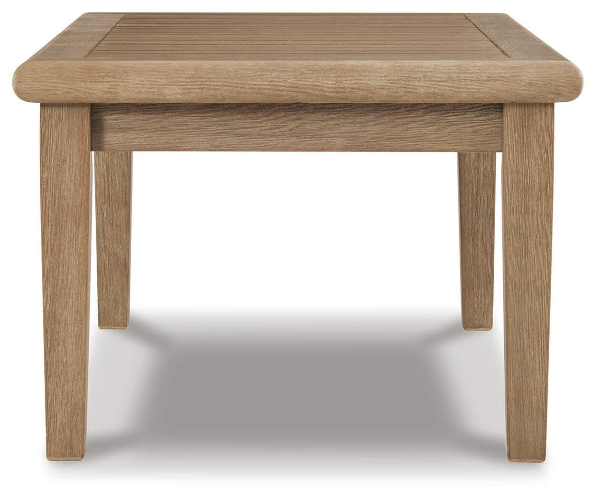 Gerianne Coffee Table - Jack’s Furniture and More (Laredo, TX)