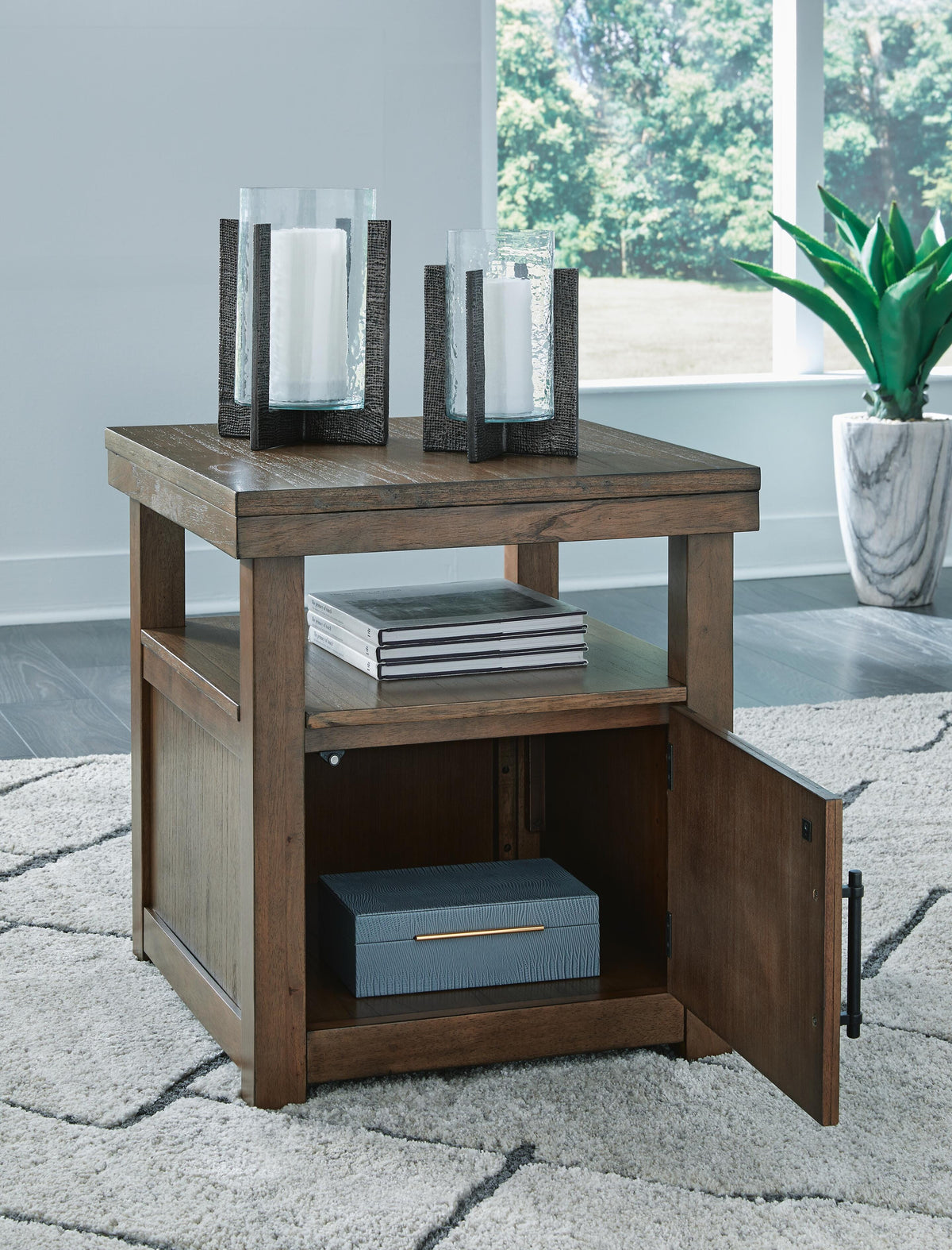 Boardernest End Table - Jack’s Furniture and More (Laredo, TX)