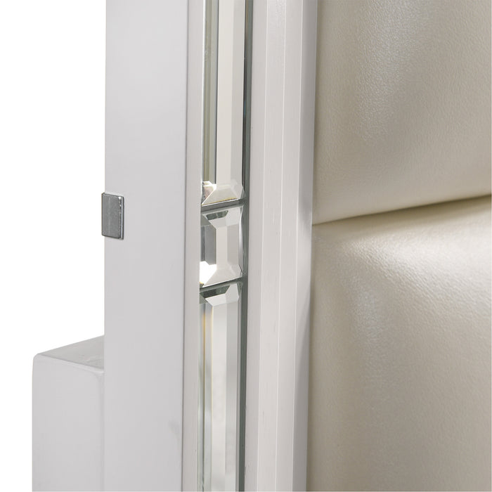 Twenty Nine Storage Bedroom Set - Jack’s Furniture and More (Laredo, TX)