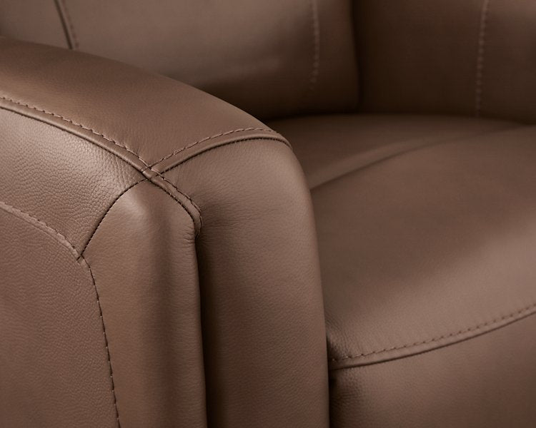 Pincara Power AutoGlide Recliner - Jack’s Furniture and More (Laredo, TX)