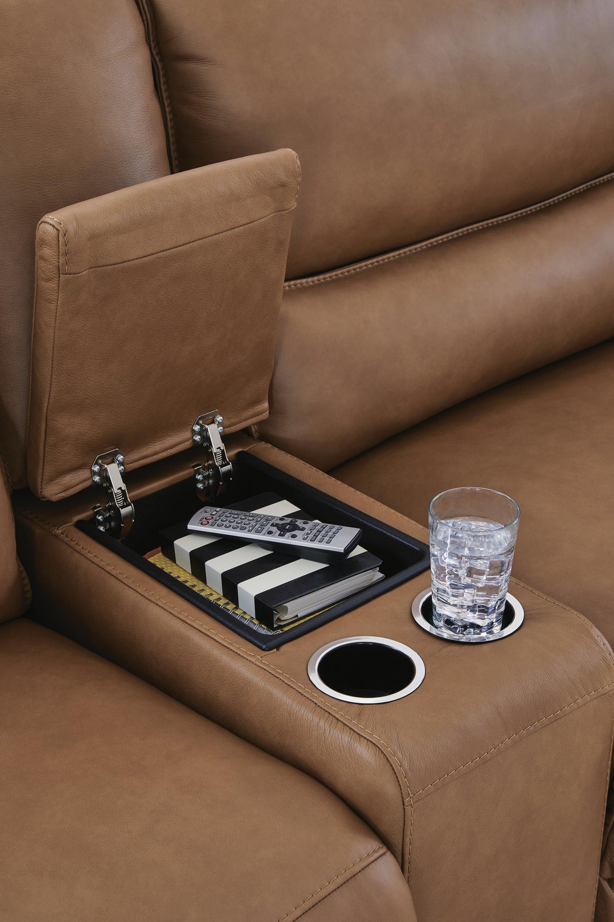 DeepWakes Power Reclining Sectional with Chaise - Jack’s Furniture and More (Laredo, TX)