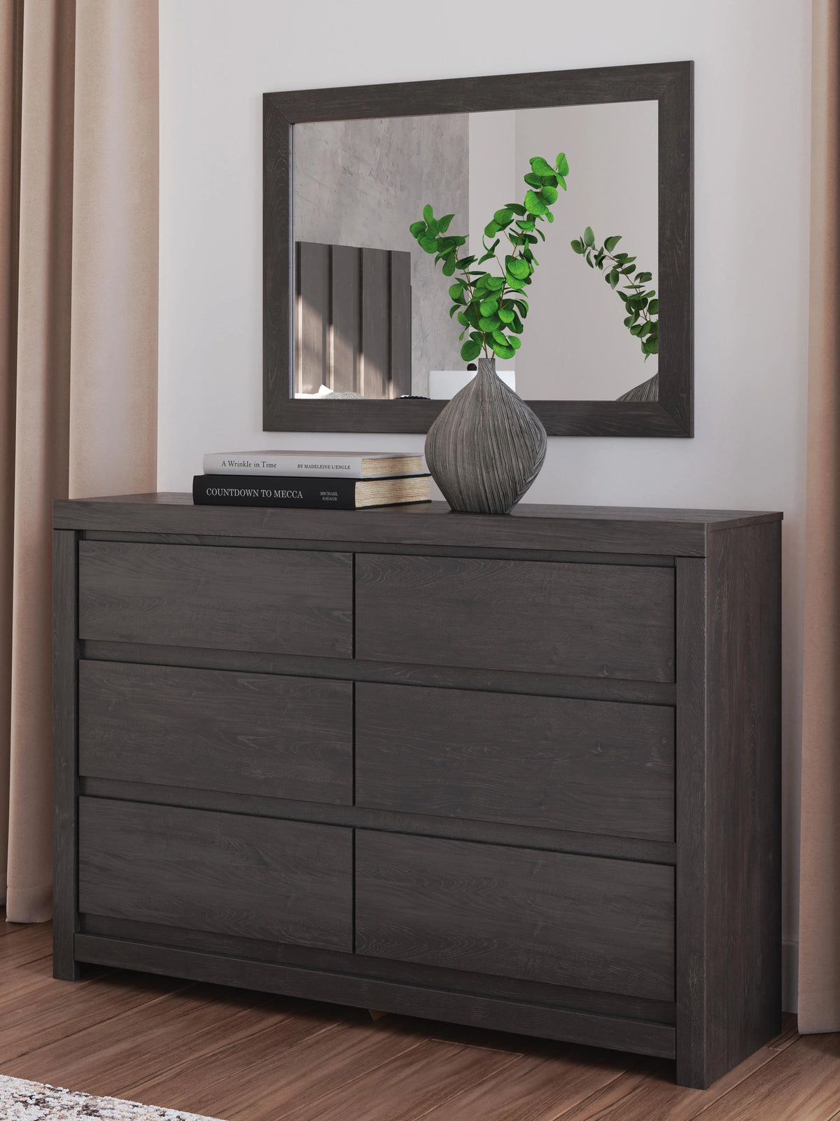Fraluna Bedroom Set