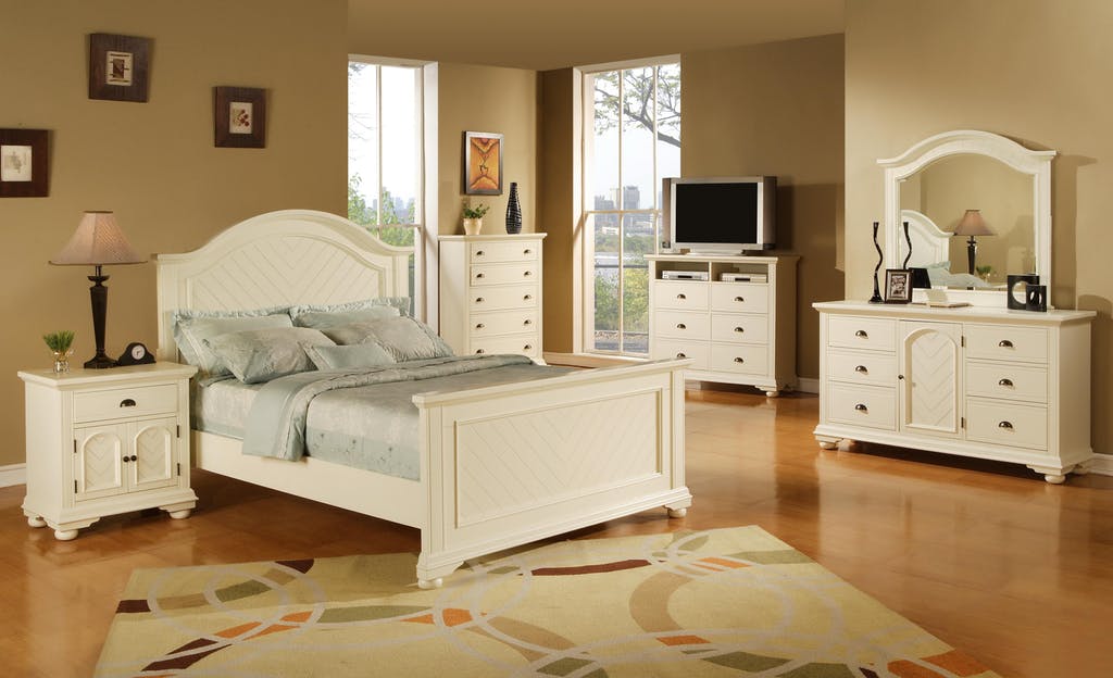 Brook White Full Panel Bed in Lacquer White - Jack’s Furniture and More (Laredo, TX)