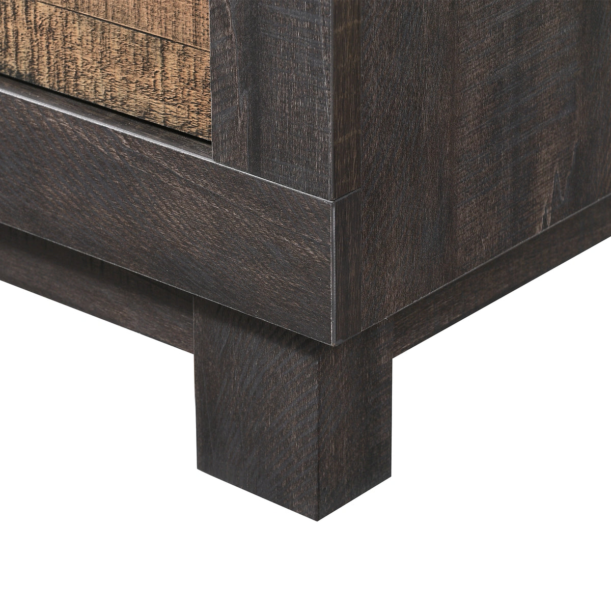 Harlington Bedroom Set with 2 Nightstands
