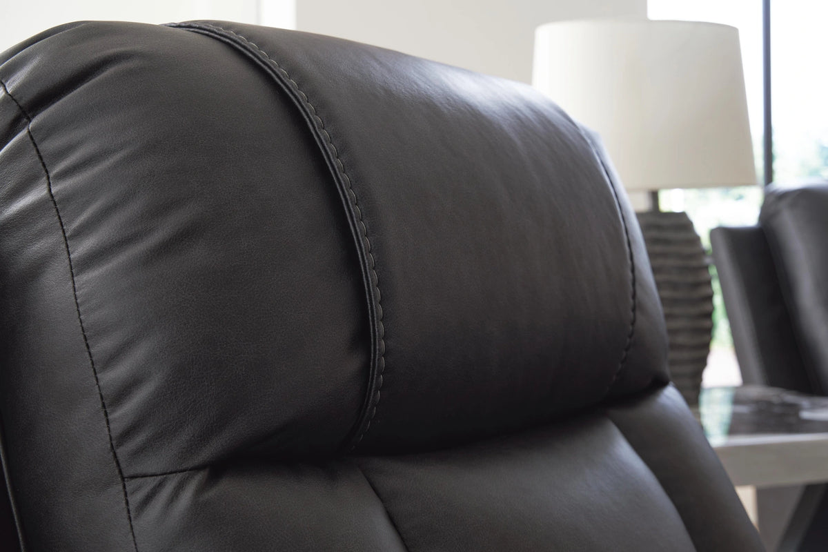 Mackmenville Recliner