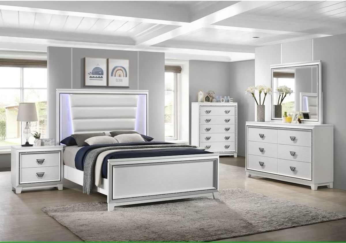 Moondance Nightstand in White - Jack’s Furniture and More (Laredo, TX)