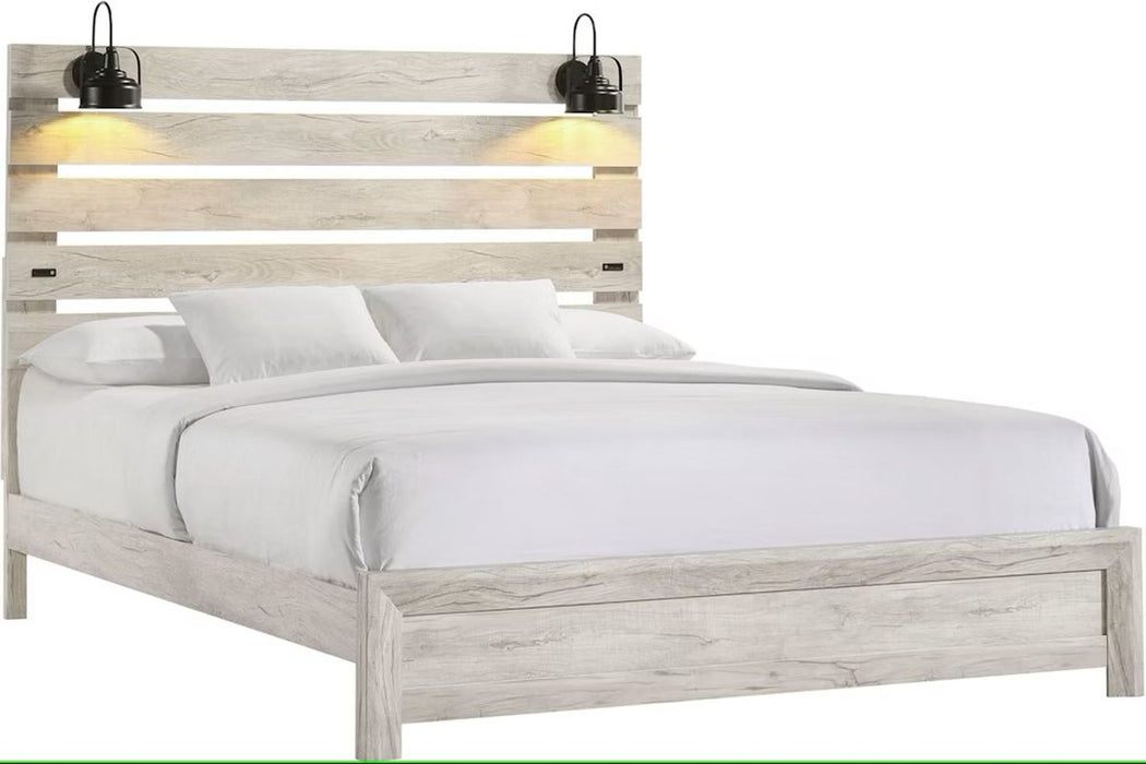 Elements International Fort Worth King Panel Bed in White image