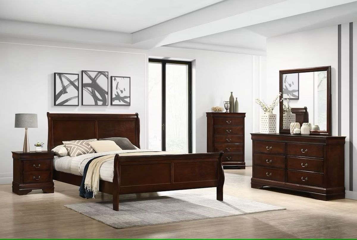 Louis Philippe Queen Panel Bed in Cherry - Jack’s Furniture and More (Laredo, TX)