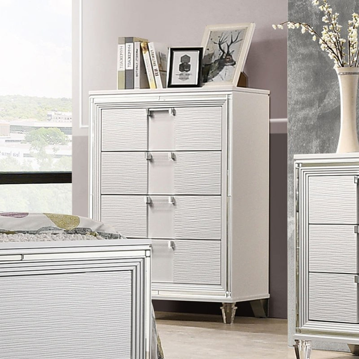 Twenty Nine Youth Chest in White - Jack’s Furniture and More (Laredo, TX)